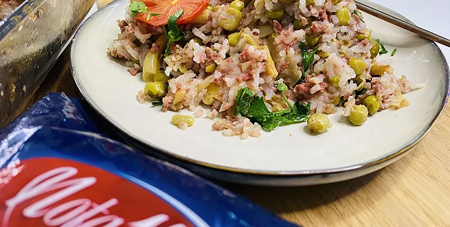Orez cu legume si  carne de porc