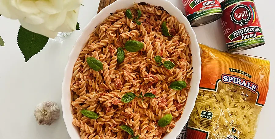 Paste cu rosii si branza