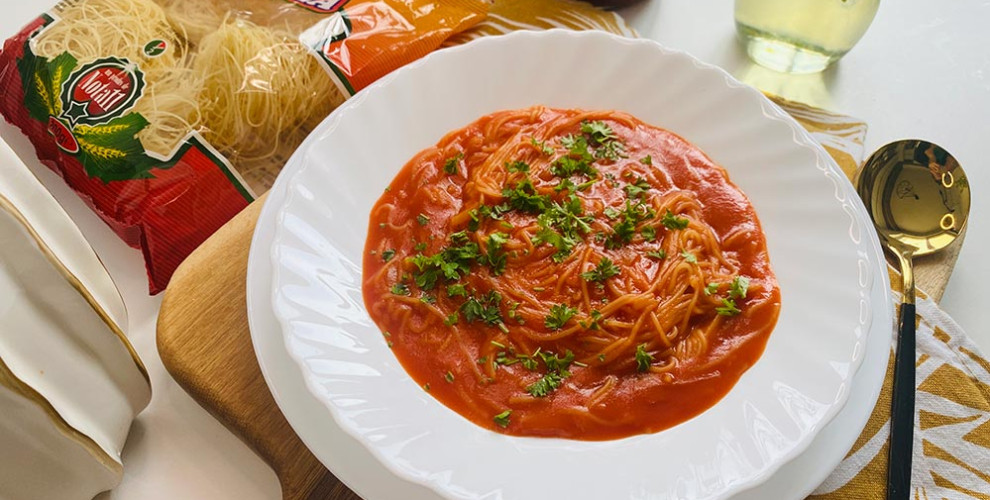 Supa cu fidea si  pasta de tomate