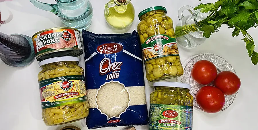 Orez cu legume si  carne de porc
