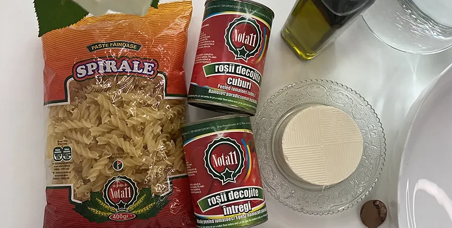 Paste cu rosii si branza