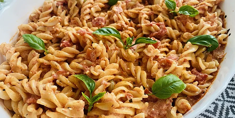 Paste cu rosii si branza